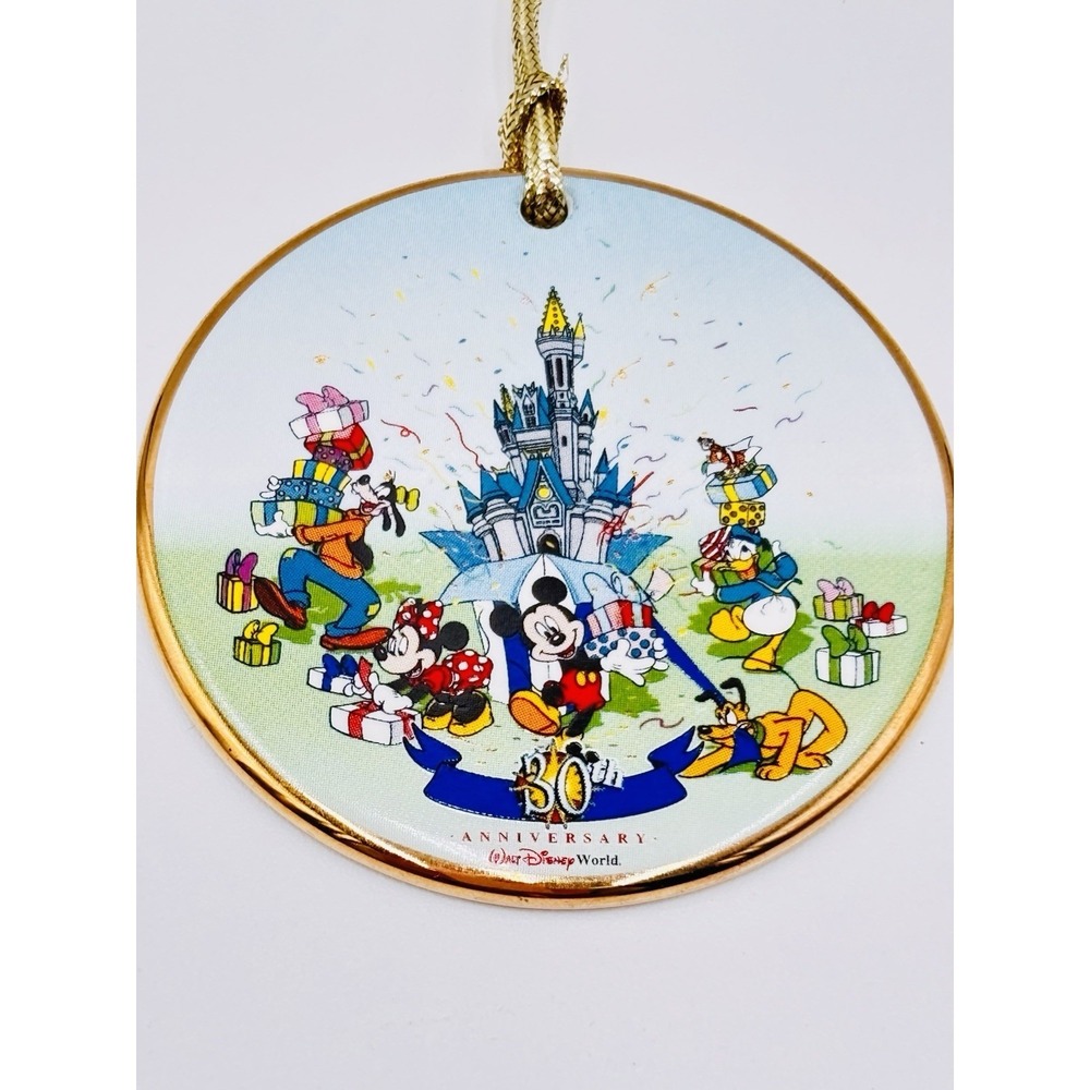 Disney World 30th Anniversary Ornament‎ Mickey Castle Goofy Pluto USA VTG